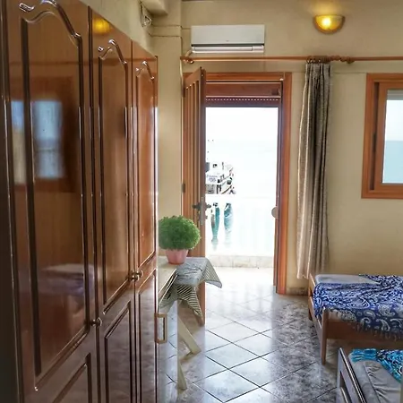 Chrissi Akti Appartement *