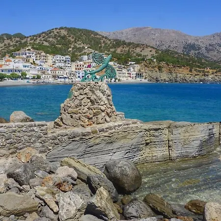 Chrissi Akti Apartment